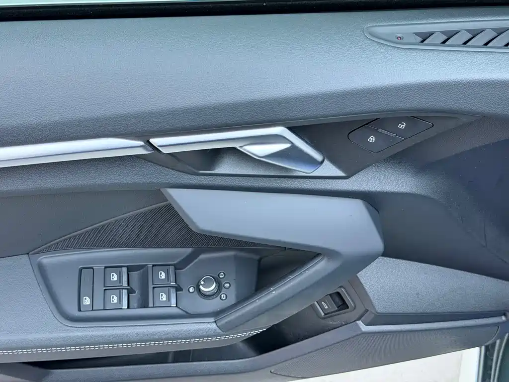 Audi A3 — миниатюра 4