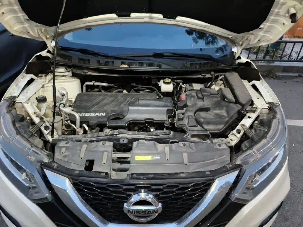 Nissan Qashqai — миниатюра 17