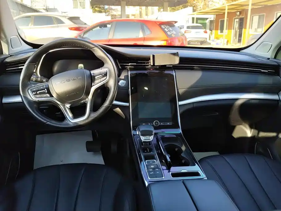 Roewe RX5 eMAX — миниатюра 12