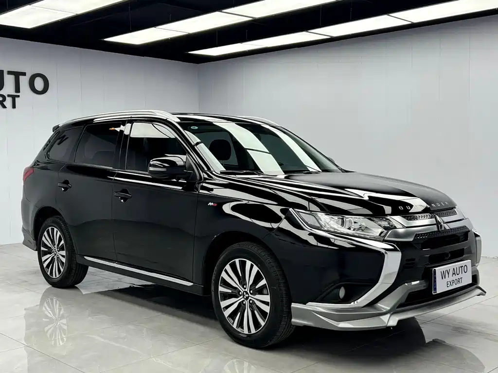 Mitsubishi Outlander — миниатюра 3