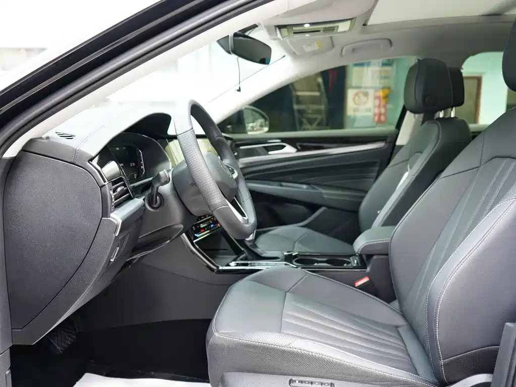 Volkswagen Passat — миниатюра 4