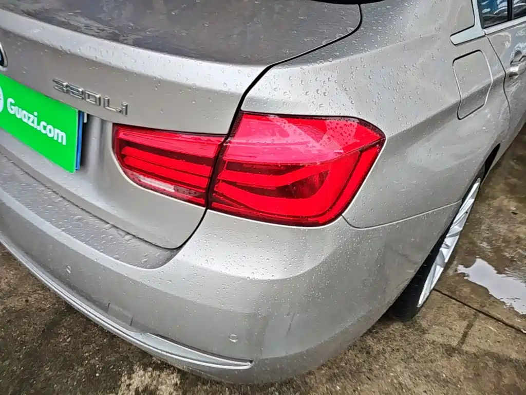 BMW 3 Series — миниатюра 8