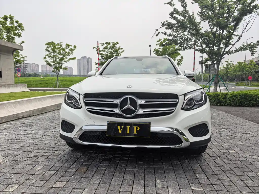 Mercedes-Benz GLC 2016 GLC 260 4MATIC