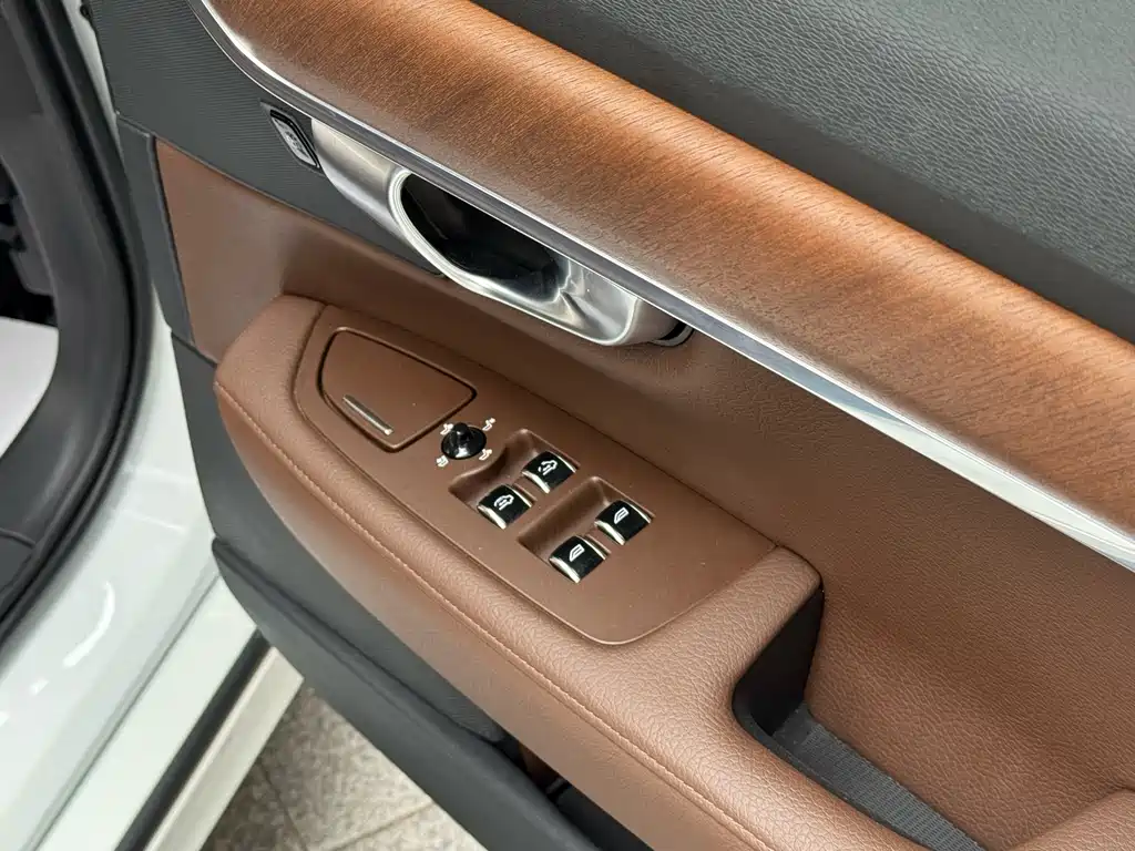 Volvo S90 T5 Smart Leisure Luxury Edition, фото 16