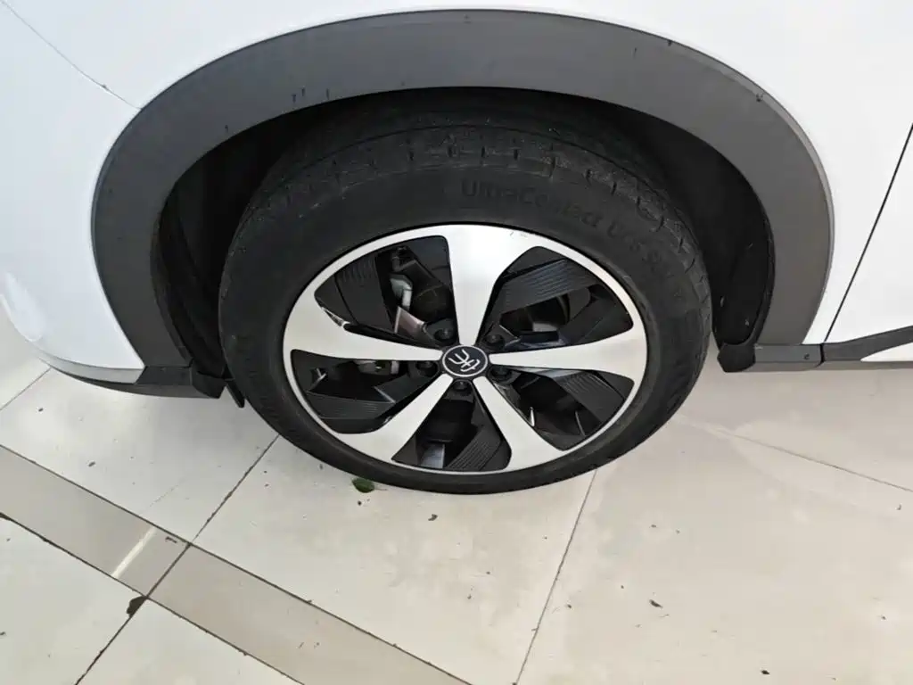 BYD PLUS New Energy — миниатюра 23