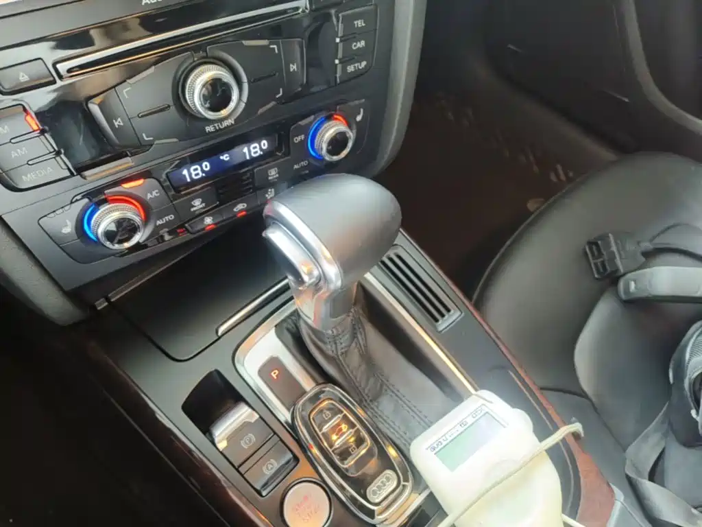 Audi A4L — миниатюра 14