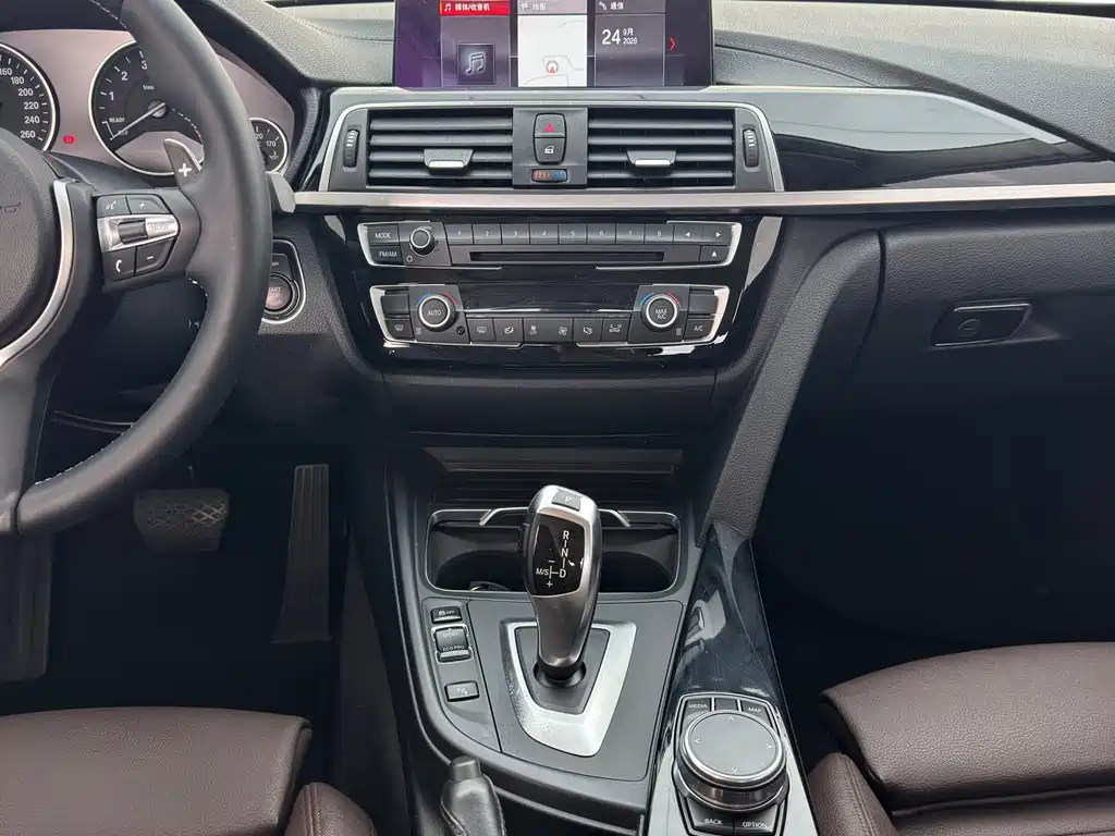BMW 3 Series — миниатюра 5