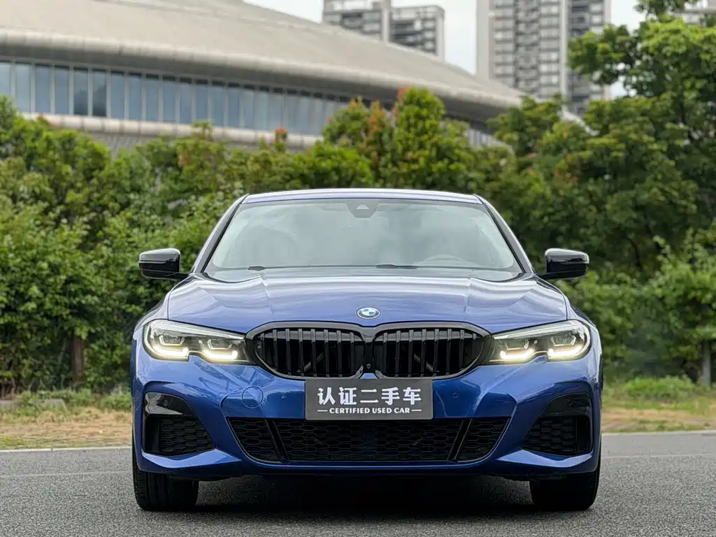 BMW 3 Series — миниатюра 2