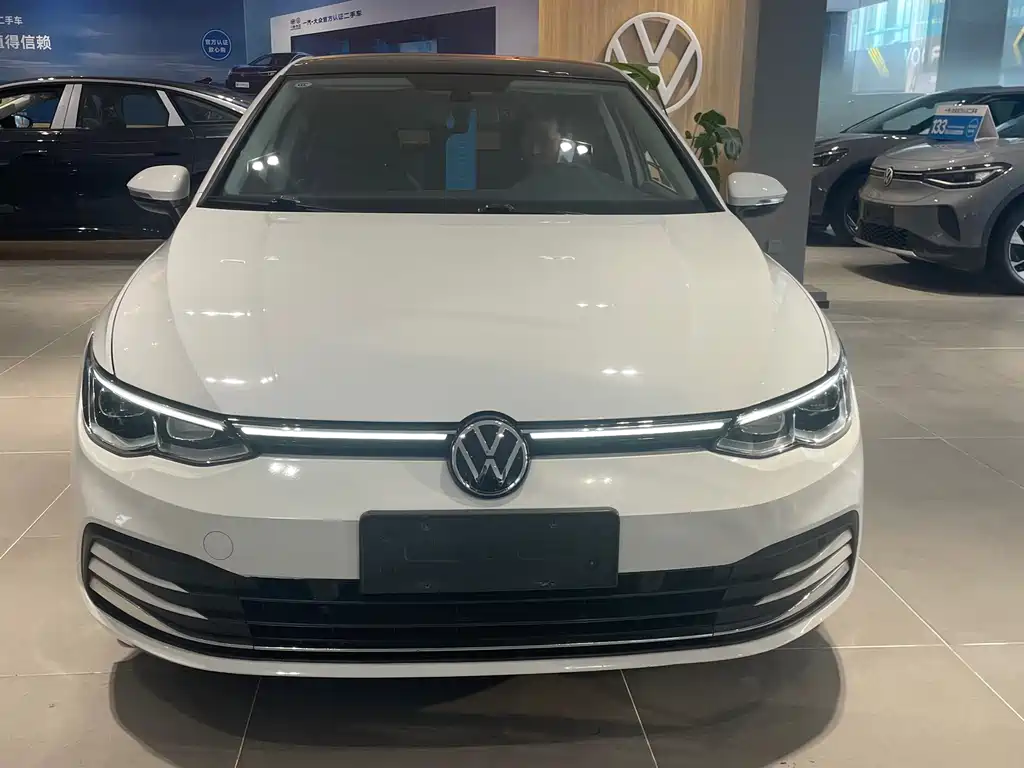 Volkswagen Golf — миниатюра 2