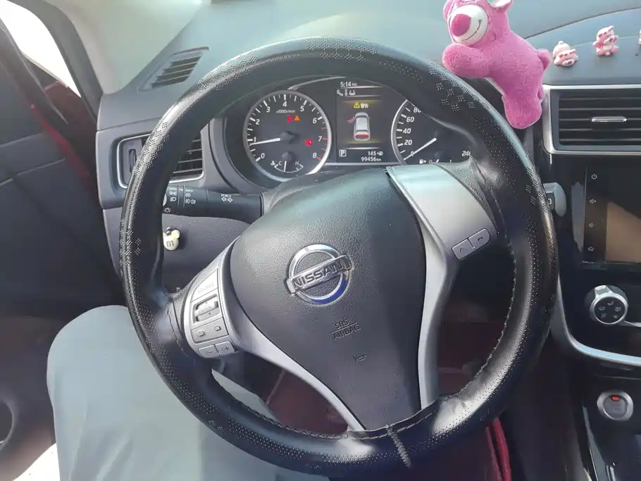 Nissan Tiida — миниатюра 15