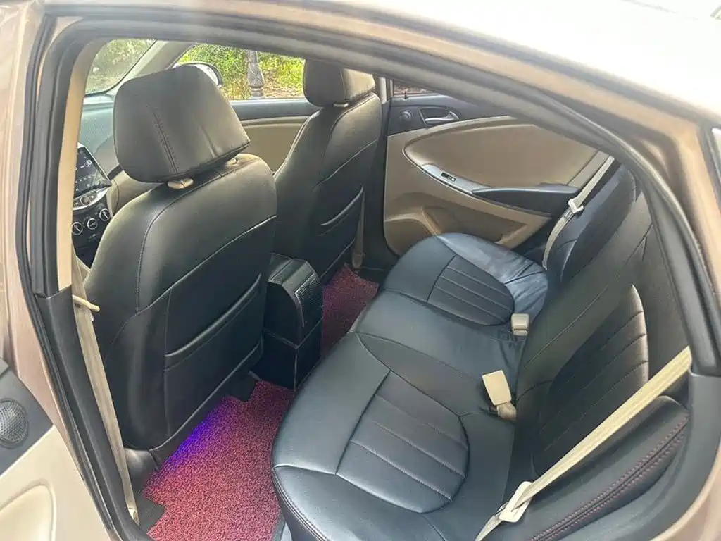 Hyundai Verna — миниатюра 8