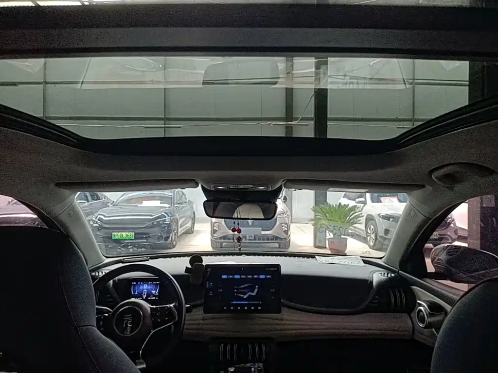 BYD Yuan Plus — миниатюра 18