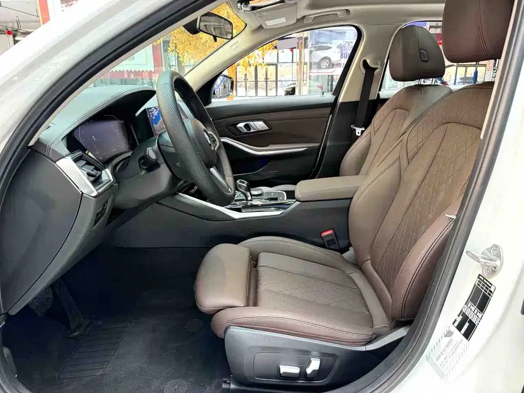 BMW 3 Series — миниатюра 5