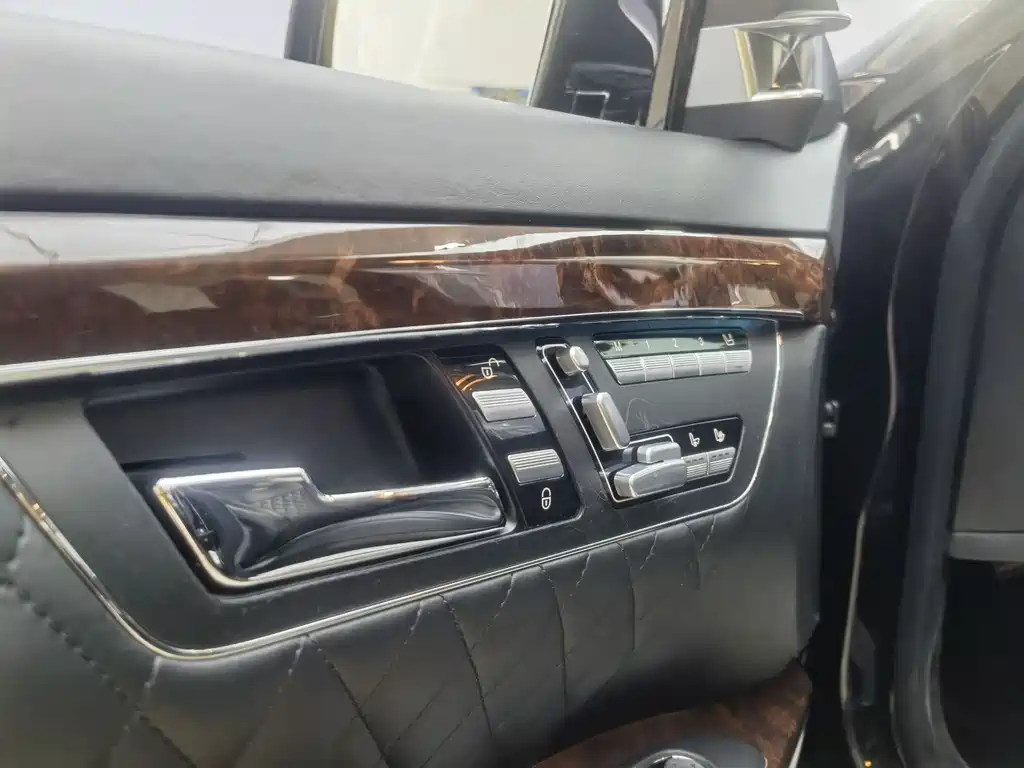 Mercedes-Benz S-Class A MG S AMG 2010 AMG S 65