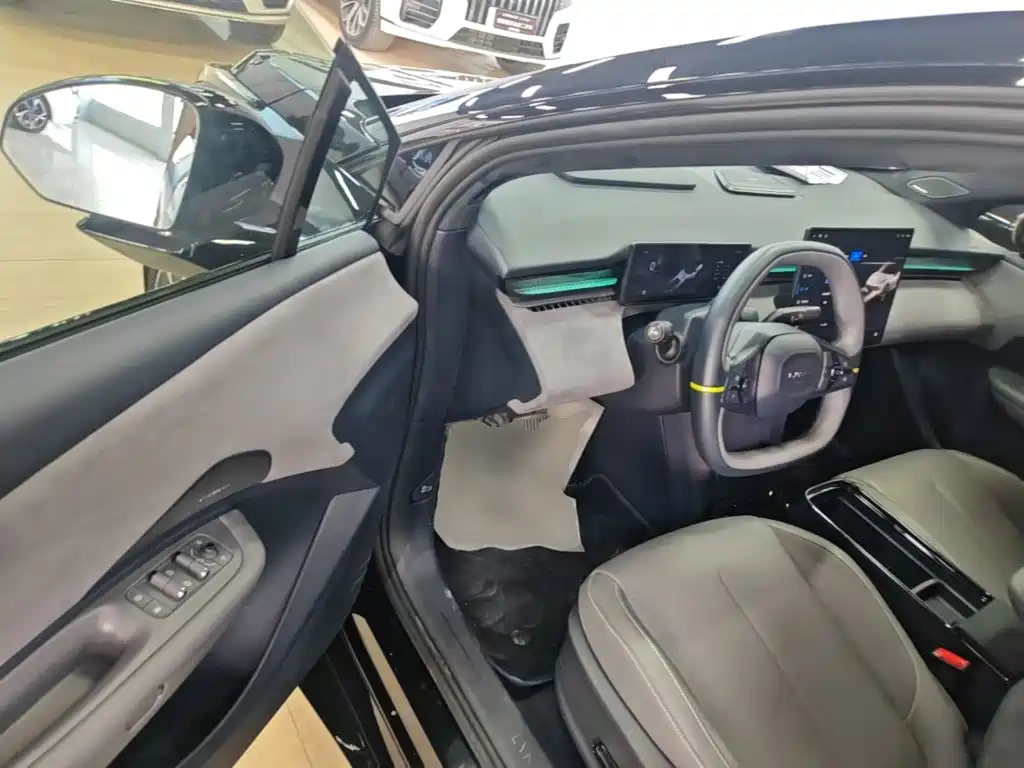 Lynk & Co Z20 — миниатюра 16