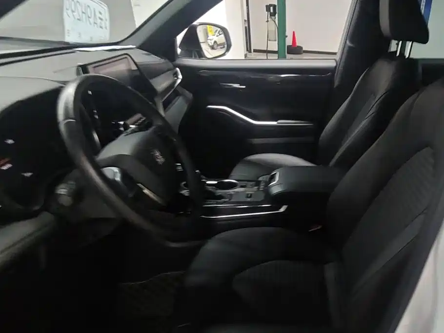 Toyota Crown Kluger 2024 2.5L HEV Luxury