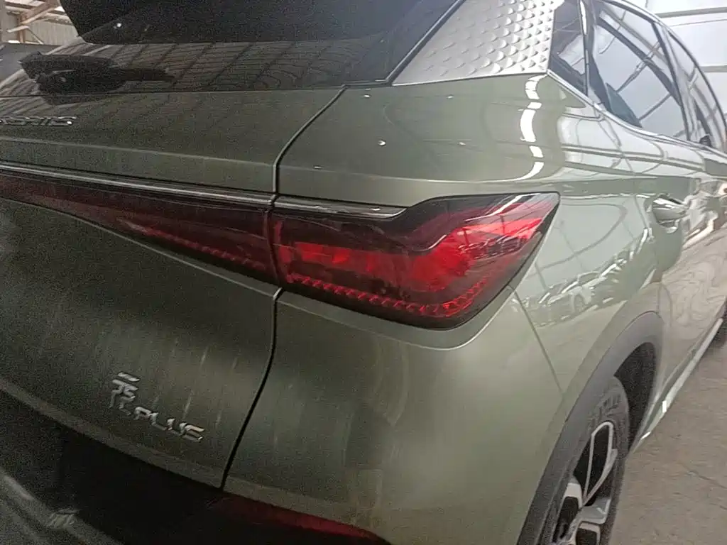 BYD Yuan Plus — миниатюра 8