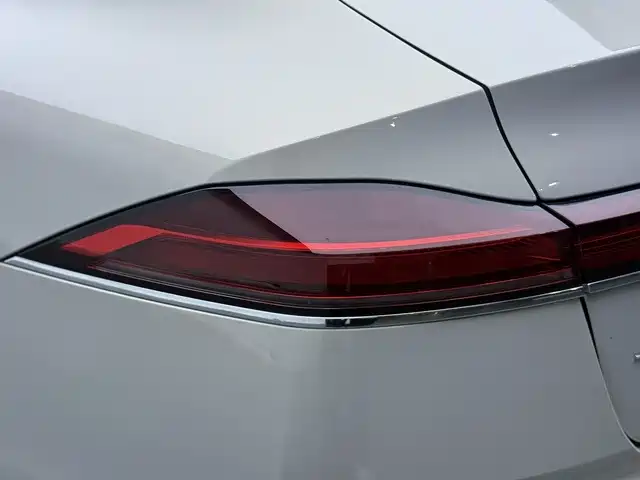 Roewe M7 DMH — миниатюра 8
