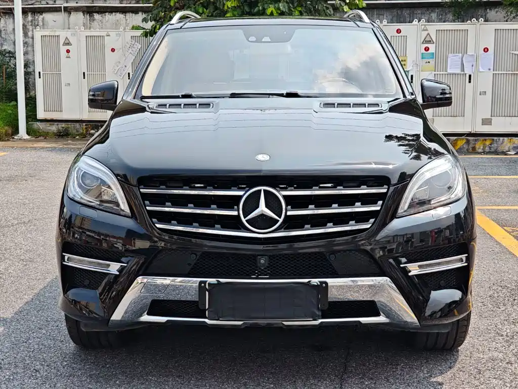 Mercedes-Benz M-Class — миниатюра 2