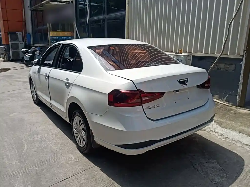 Jetta VA3 2021 1.5L AT