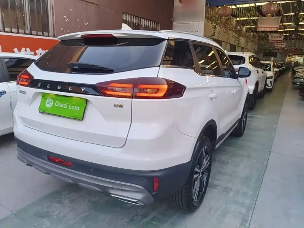 Geely Boyue — миниатюра 7