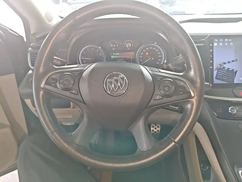 Buick LaCrosse — миниатюра 11