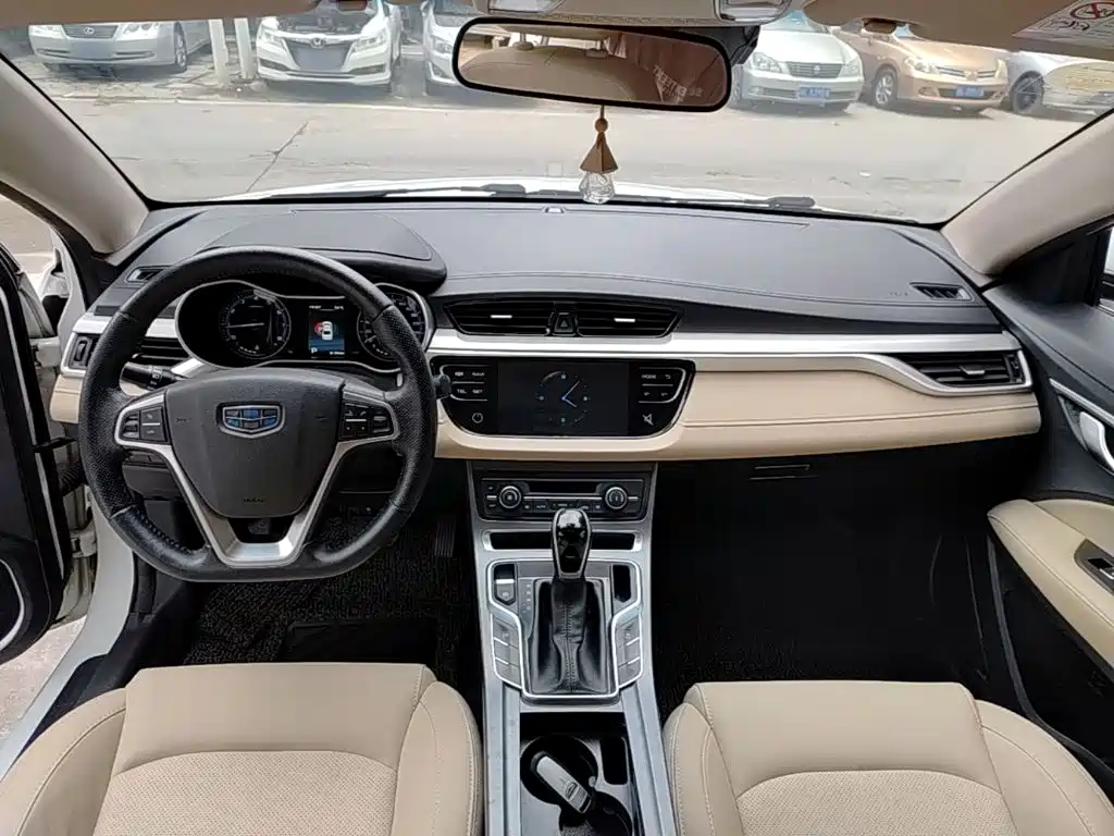 Geely Emgrand — миниатюра 10