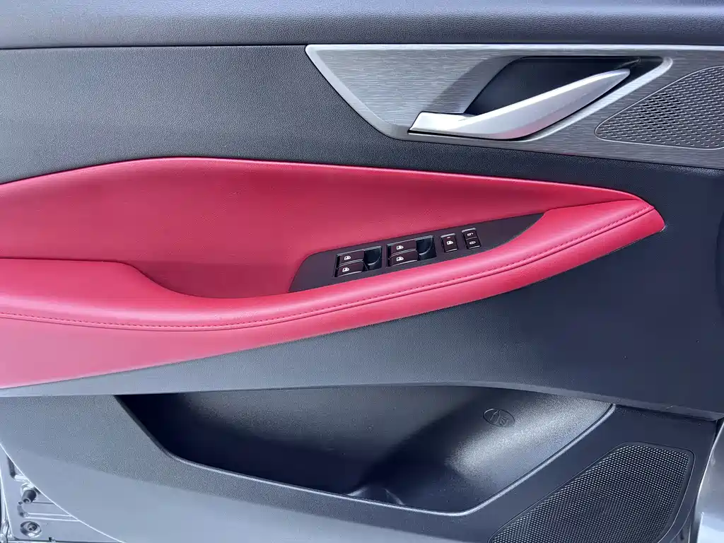 Changan CS35PLUS — миниатюра 8
