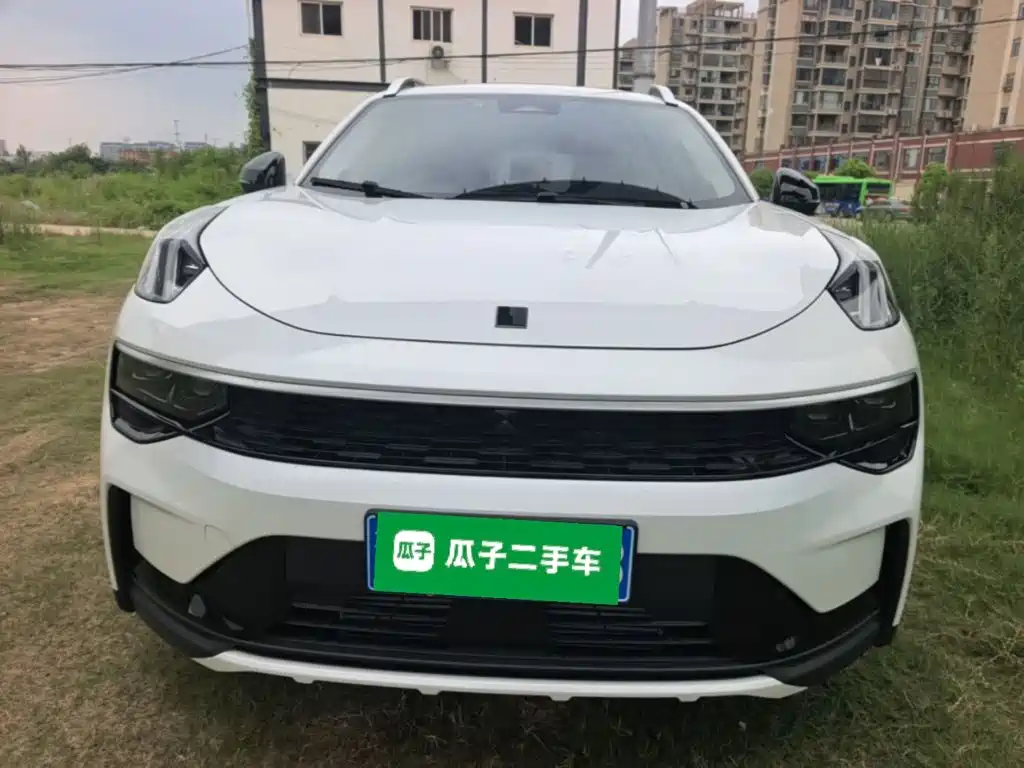 Lynk & Co 01 — миниатюра 3