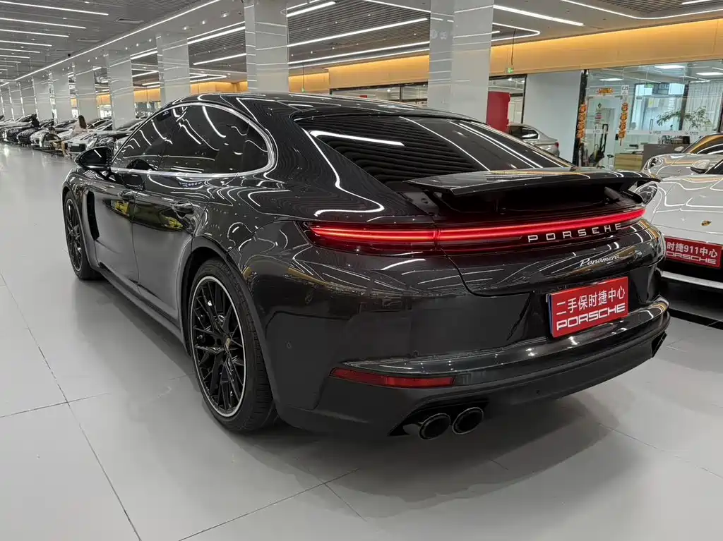Porsche Panamera — миниатюра 4