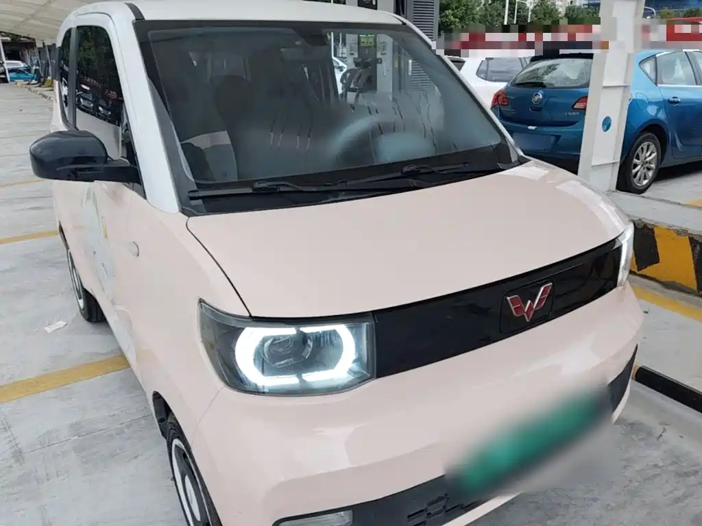 Wuling MINIEV — миниатюра 4
