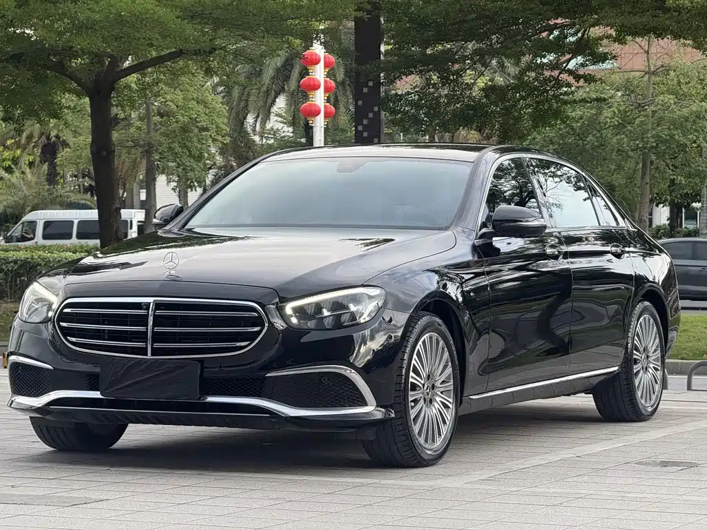 Mercedes-Benz E-Class 2020