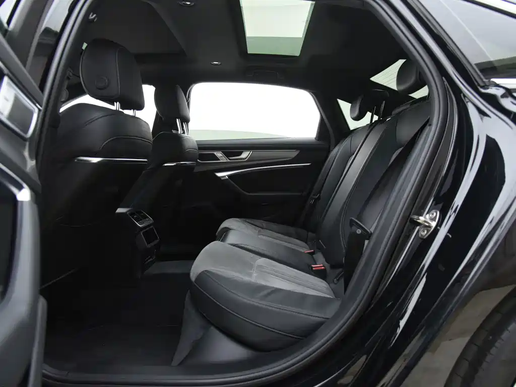 Audi A6L — миниатюра 9