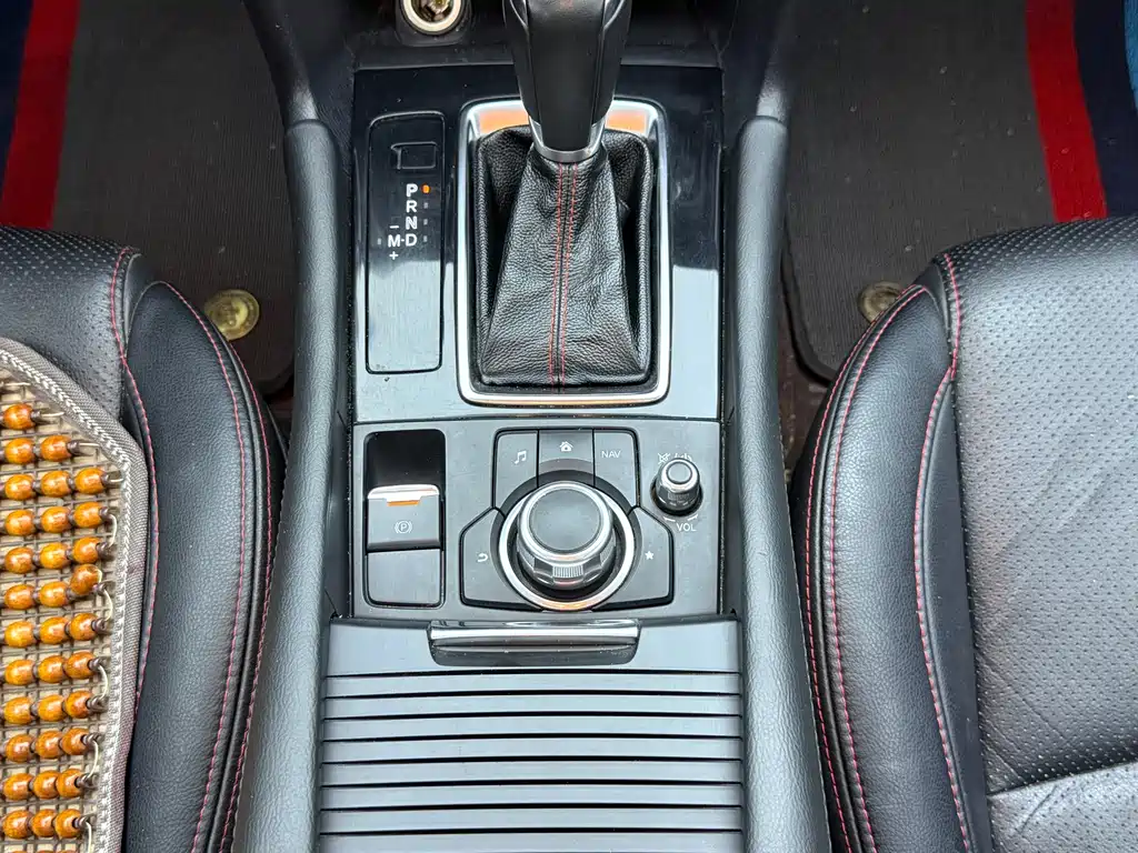 Mazda Mazda3 3 2017 2.0L AT Sport VI