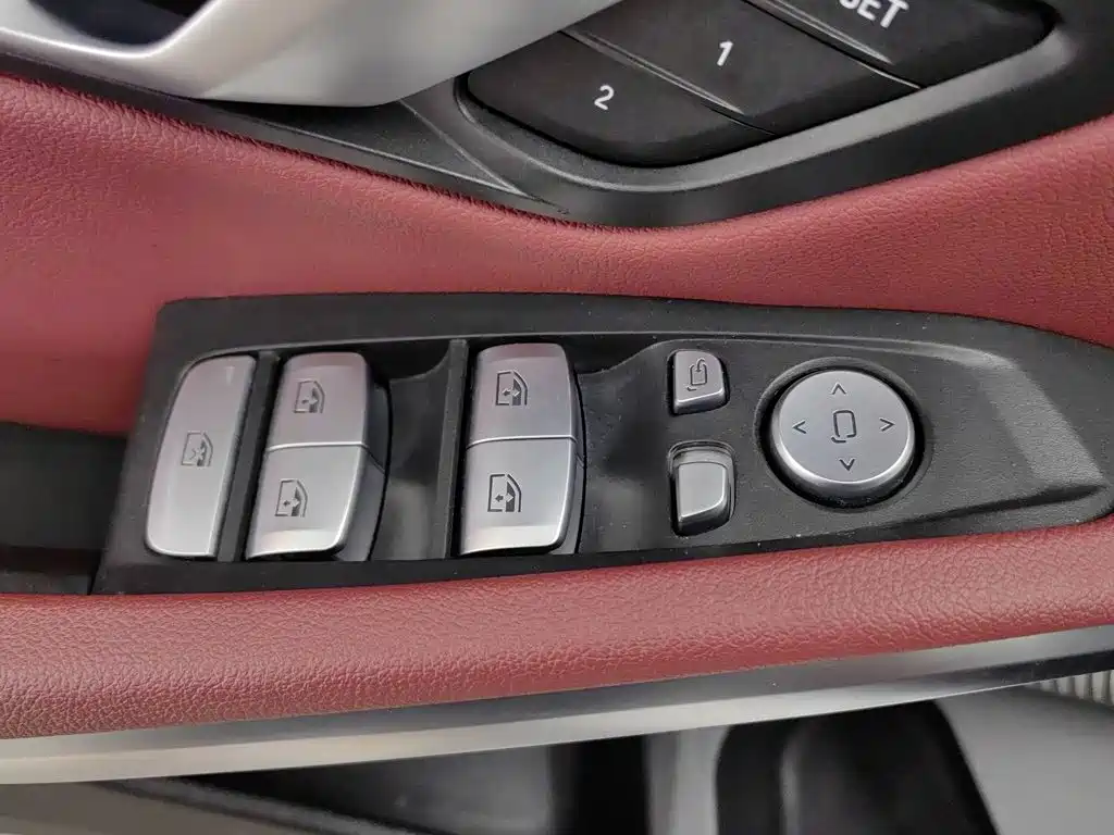 BMW 3 Series — миниатюра 9