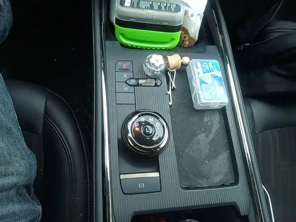 Ford Mondeo — миниатюра 14