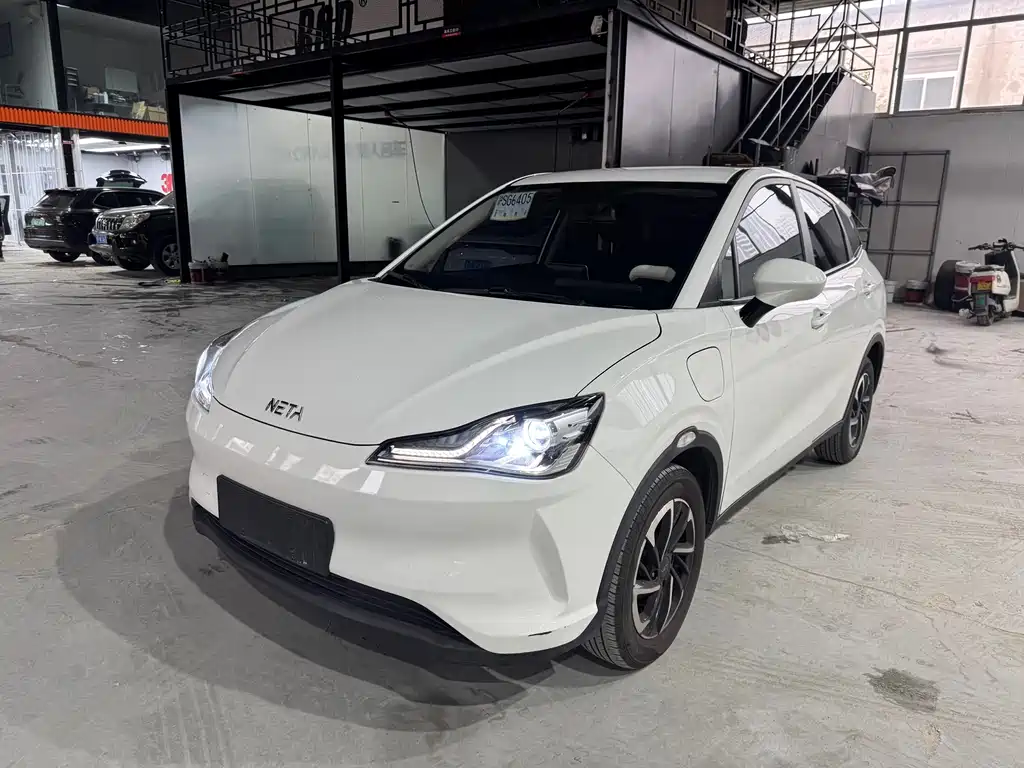 Neta Neta V 2021