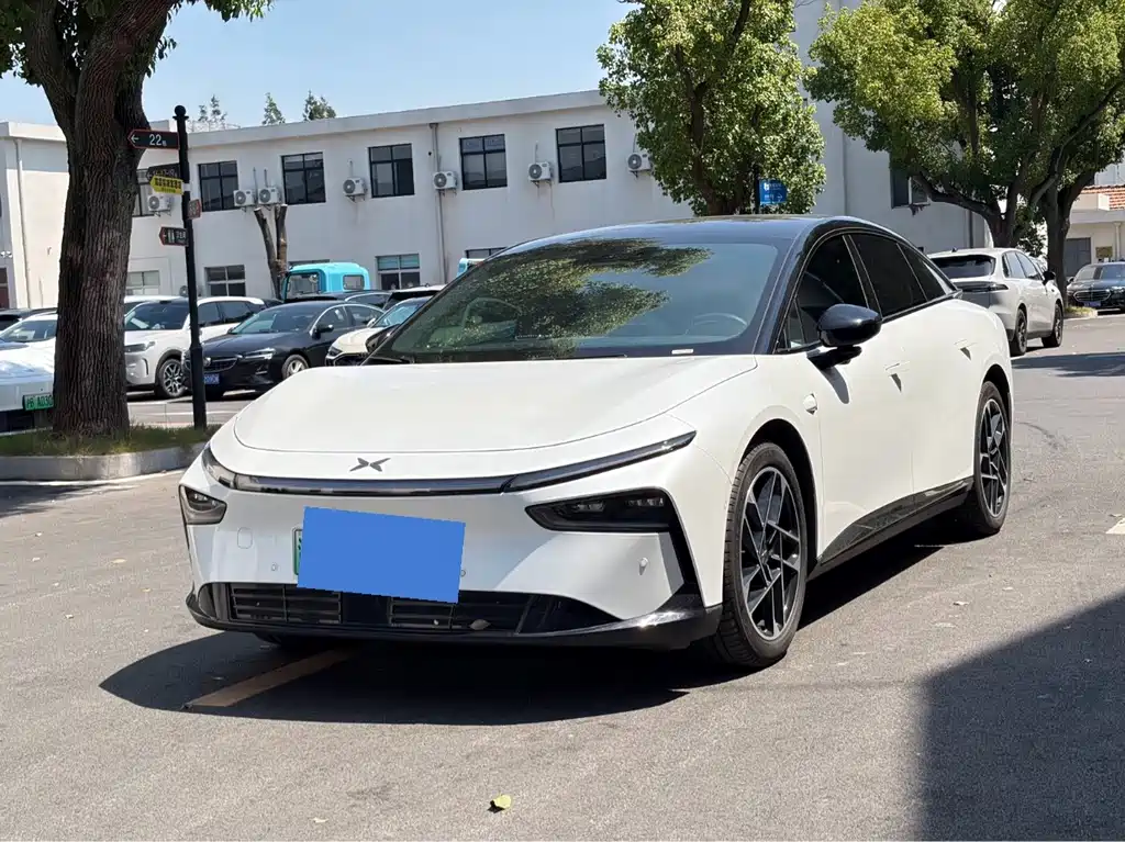 XPeng P7+ — миниатюра 2