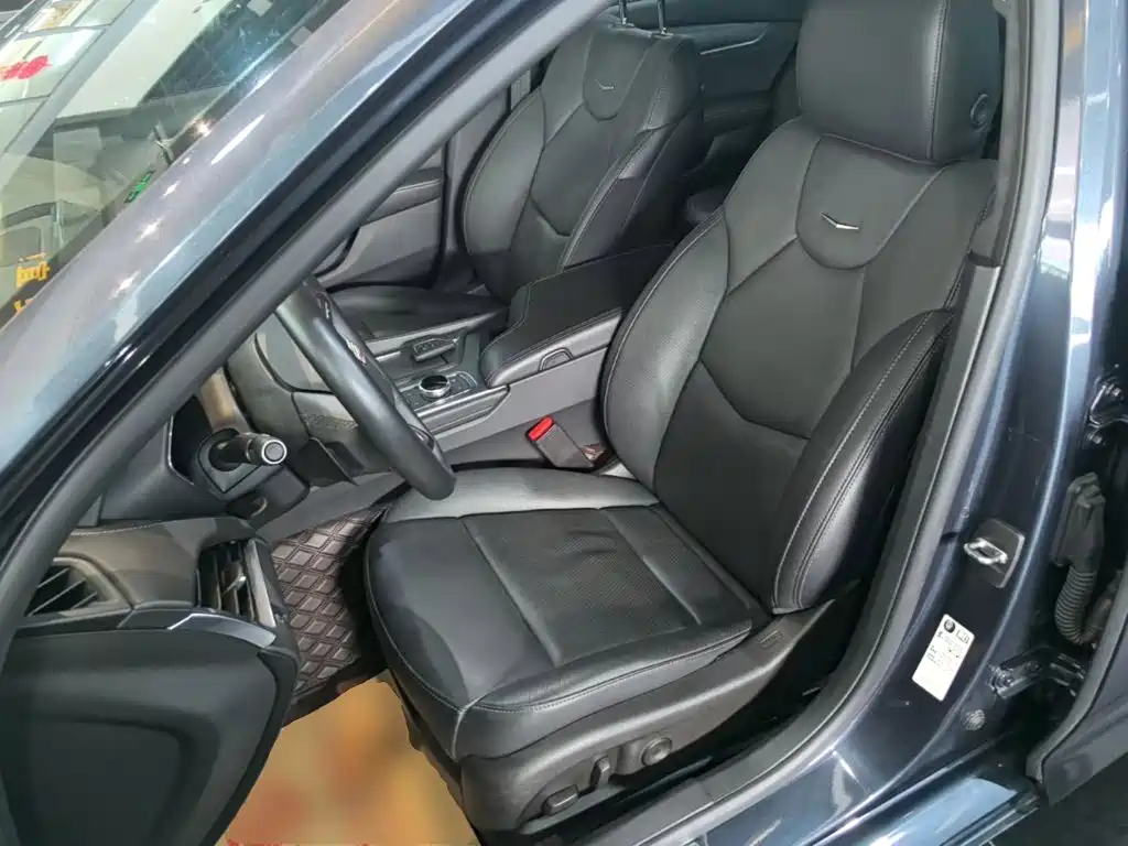 Cadillac CT5 — миниатюра 15