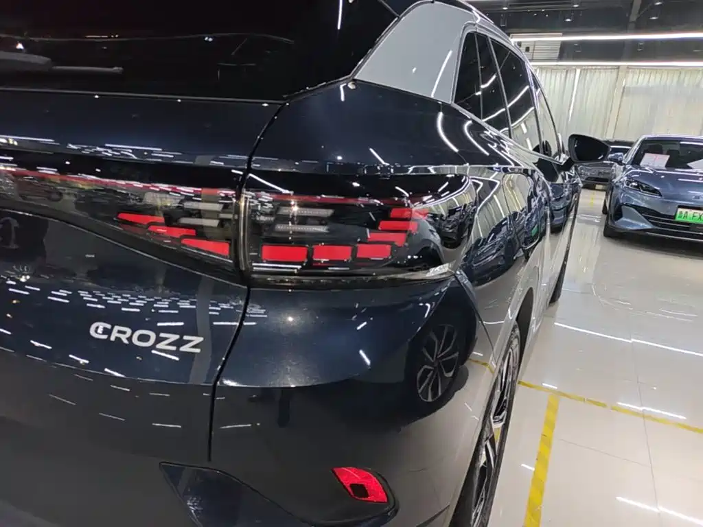 Volkswagen ID.4 Crozz — миниатюра 8