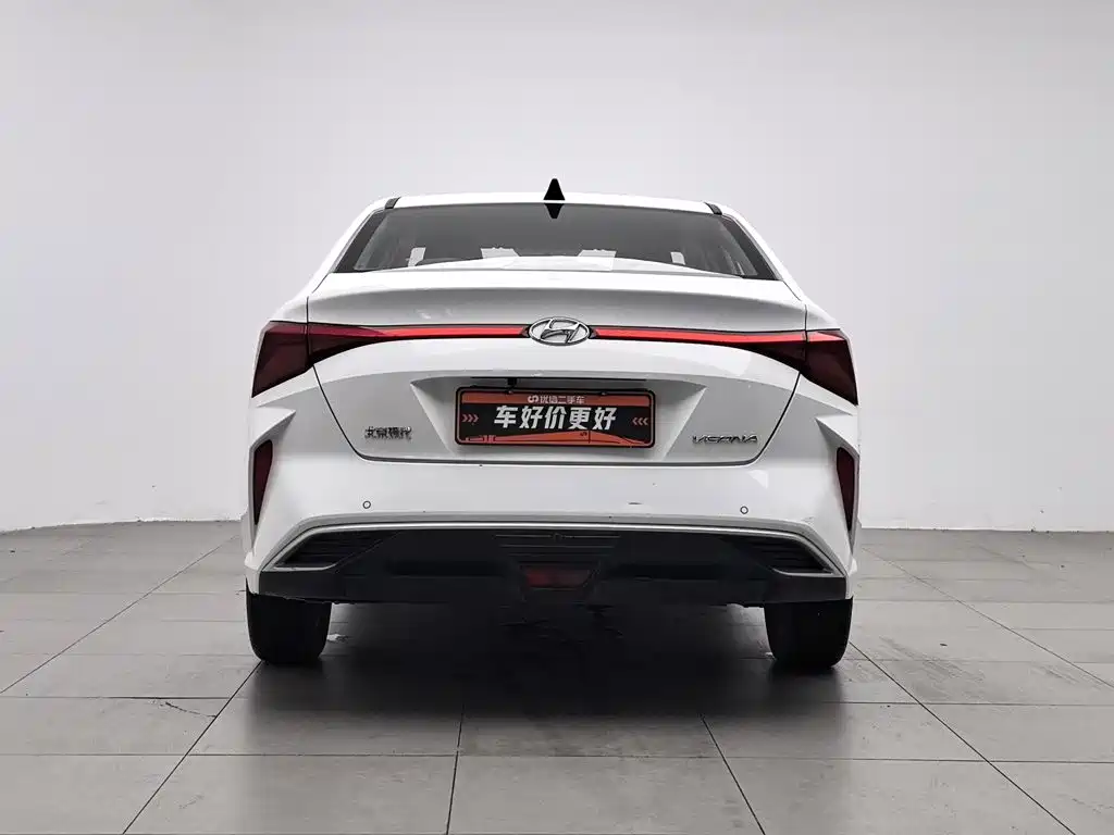 Hyundai Verna — миниатюра 4