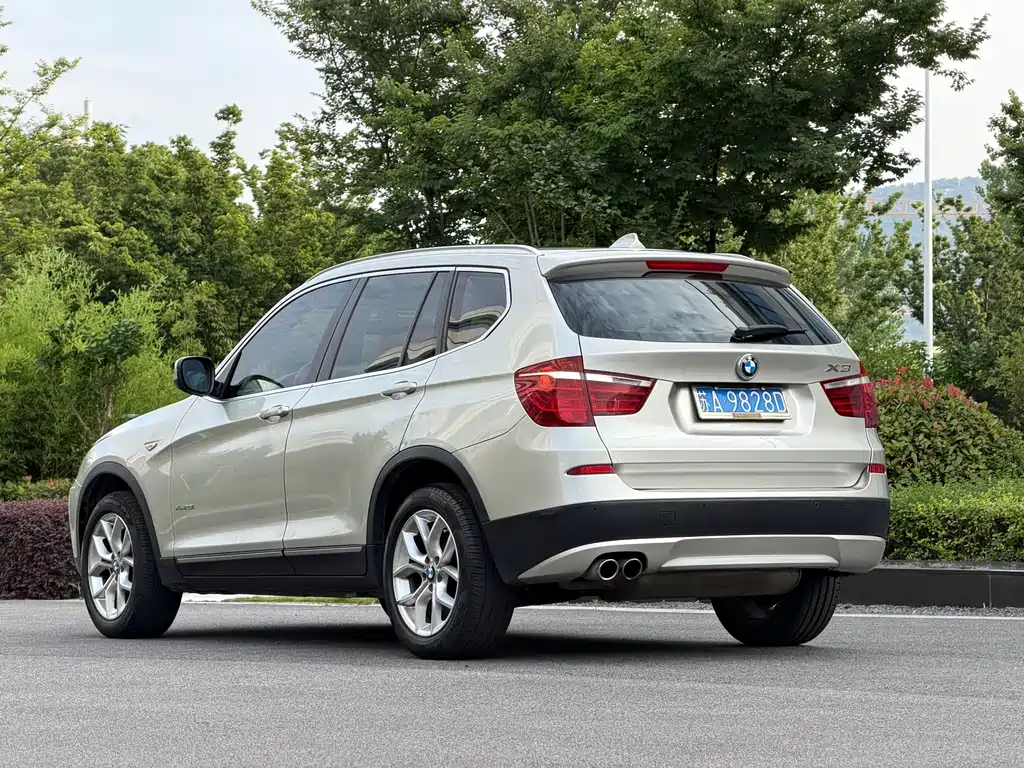 BMW X3 2011 xDrive28i Luxury