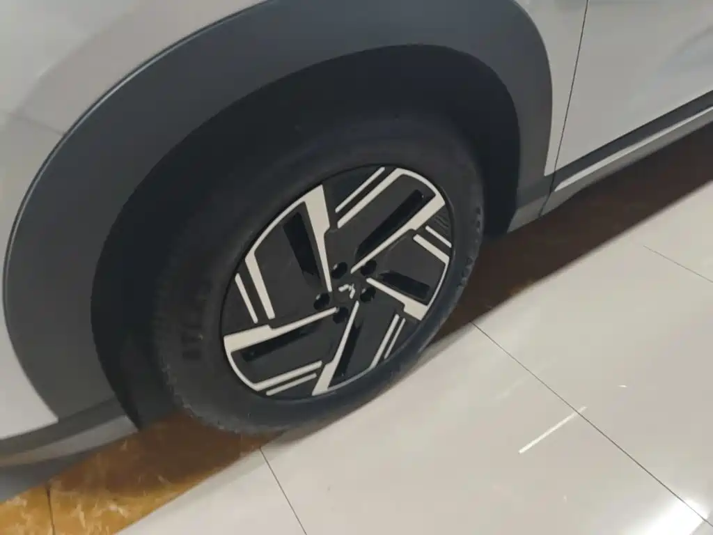Wuling S — фотографии объявления, Фото 23