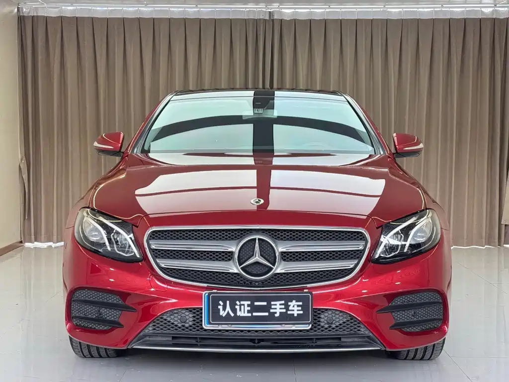 Mercedes-Benz E-Class — миниатюра 2