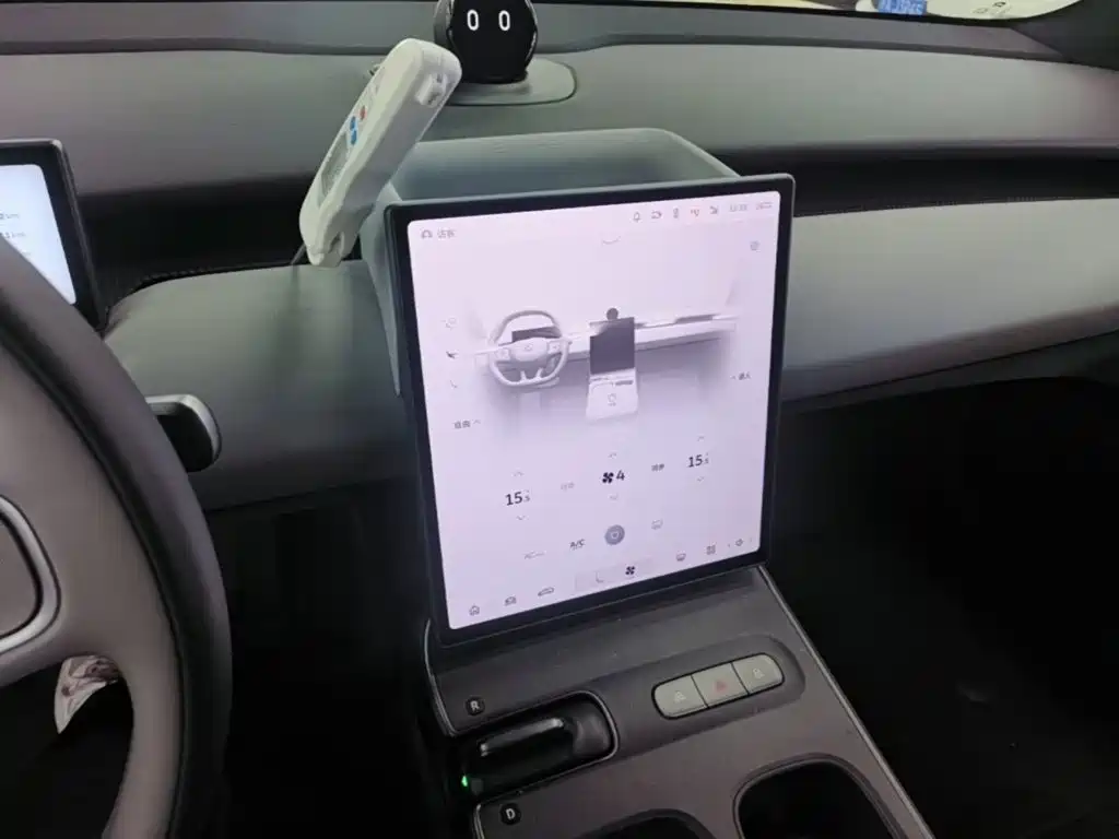 NIO ET5T — миниатюра 13