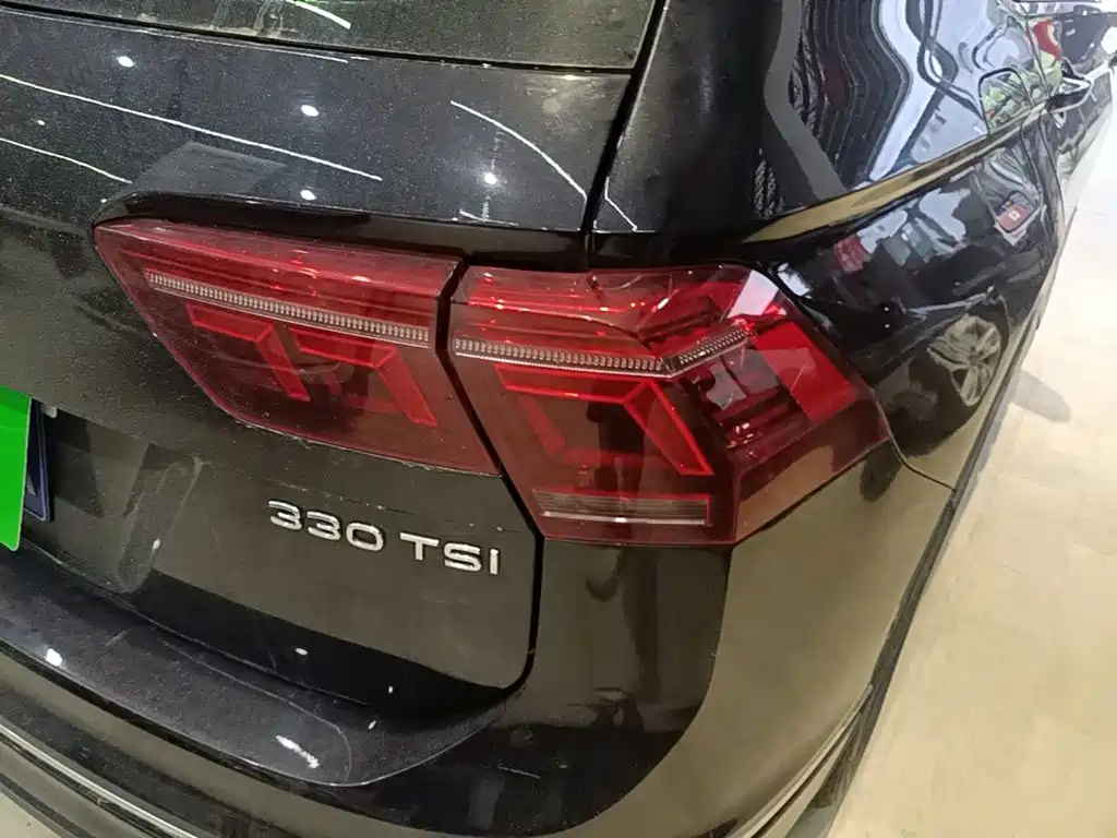 Volkswagen Tiguan L — миниатюра 8