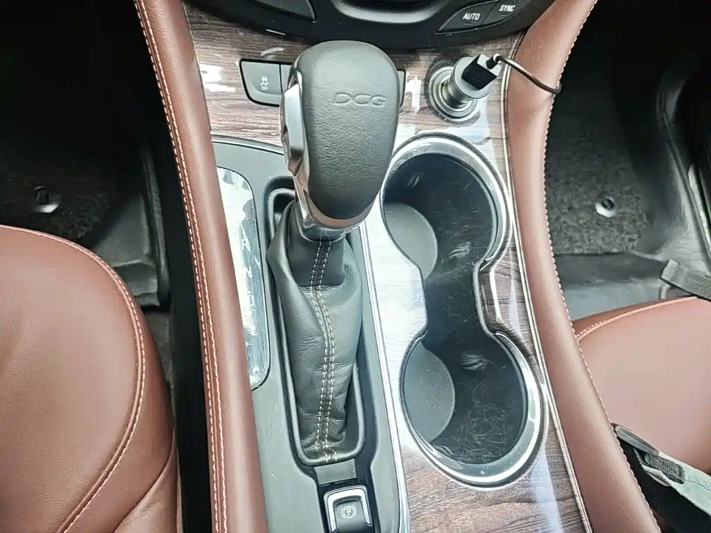 Buick Envision Plus — миниатюра 19