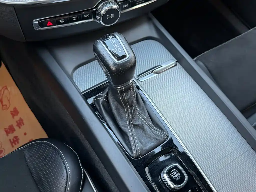 Volvo XC60 — миниатюра 23