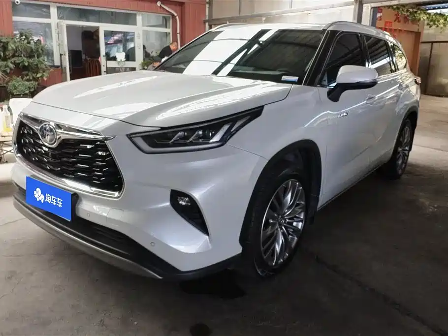 Toyota Highlander 2023