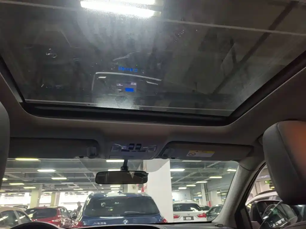 Toyota Highlander — миниатюра 18